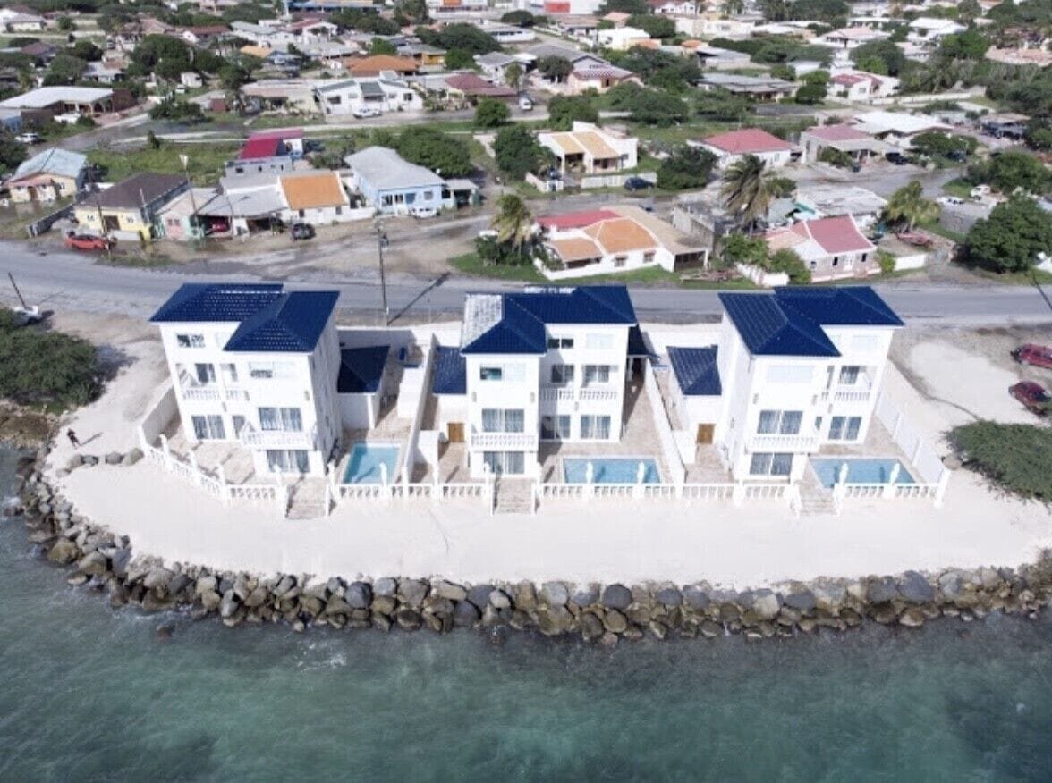 Exclusive Malmok Beach Villa